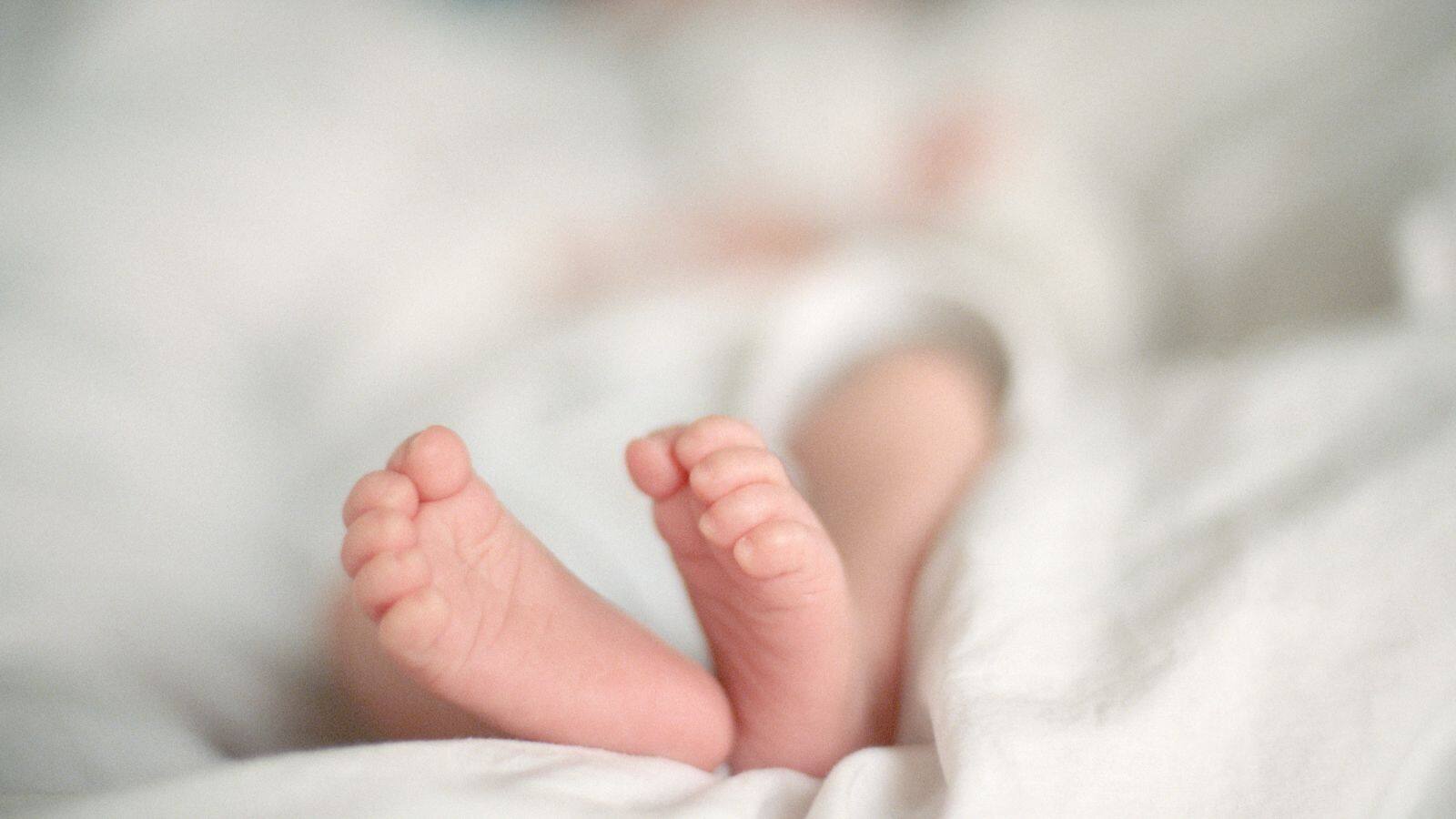 Mumbai_Woman_Throws_Newborn_Into_River