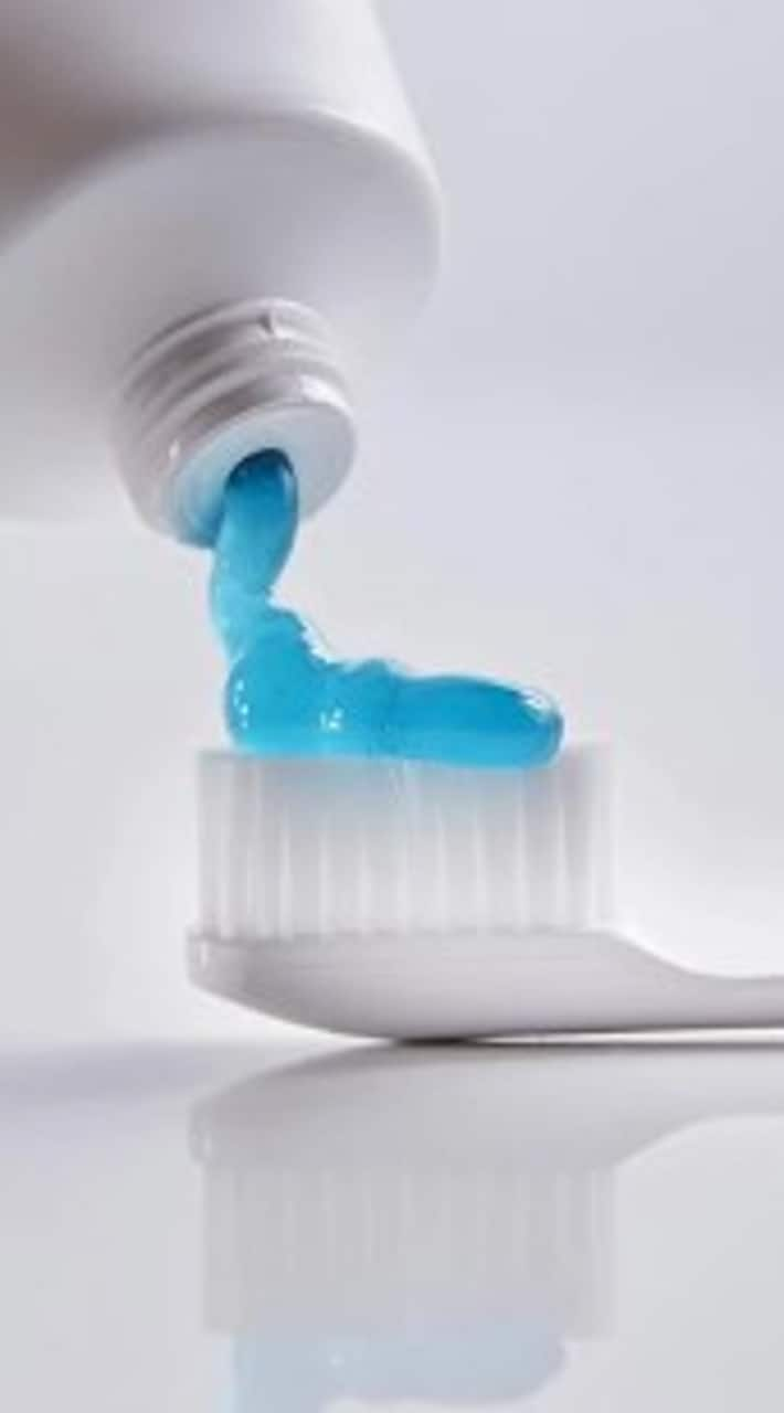 cleaning tips toothpaste can be used to clean many things in the kitchen in tamil mks