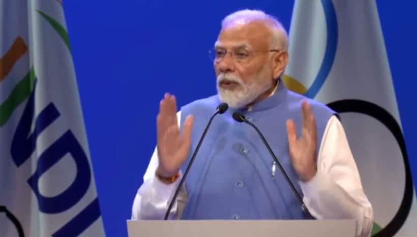 కేంద్రప్రభుత్వ ఉద్యోగులకు దసరా కానుక: నాలుగు శాతం డీఏ పెంపు