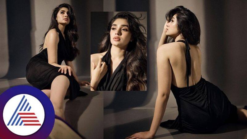 actress krithi shetty looks stunning in her latest black top photoshoot pics goes viral gvd