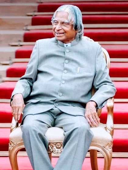 सफलता के लिए Dr APJ Abdul Kalam के 10 विचारों को फॉलो करें