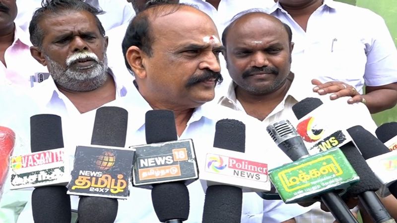 dmk government should distribute to people for rs 2500 on pongal gift says mla kadambur raju vel