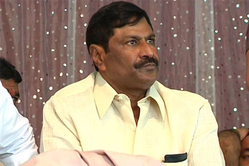 ex minister mandava venkateswara rao is likely to join congress ksp