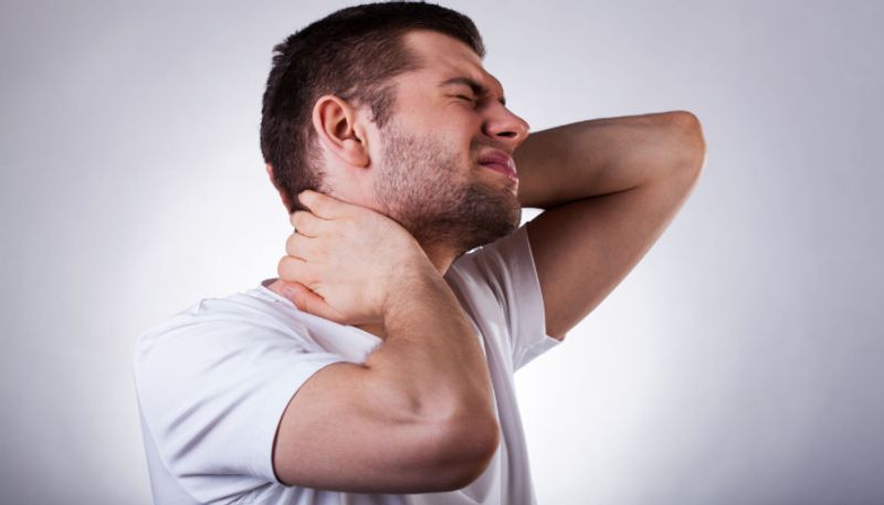 Can recurring neck pain be a symptom of neck cancer azn 