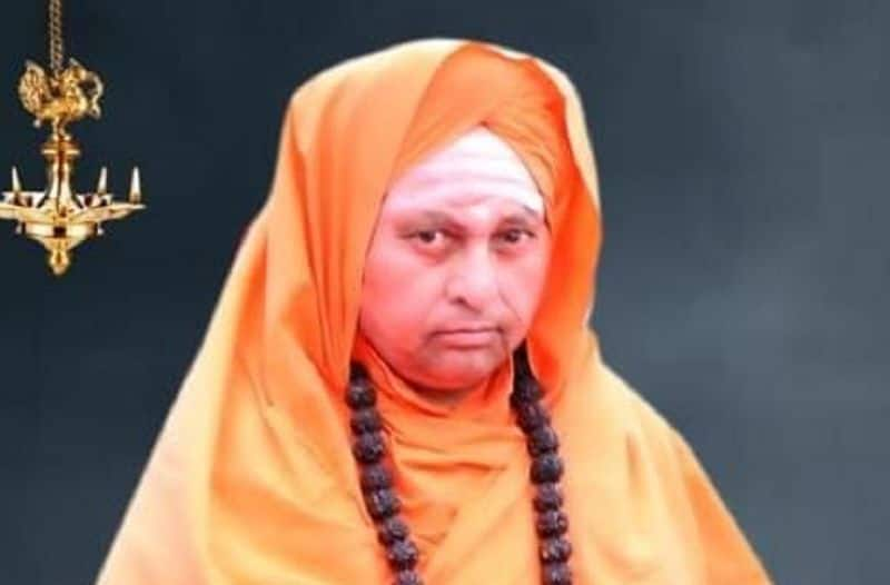 Sri Siddalinga Mahaswamiji passed away due to heart attack gvd