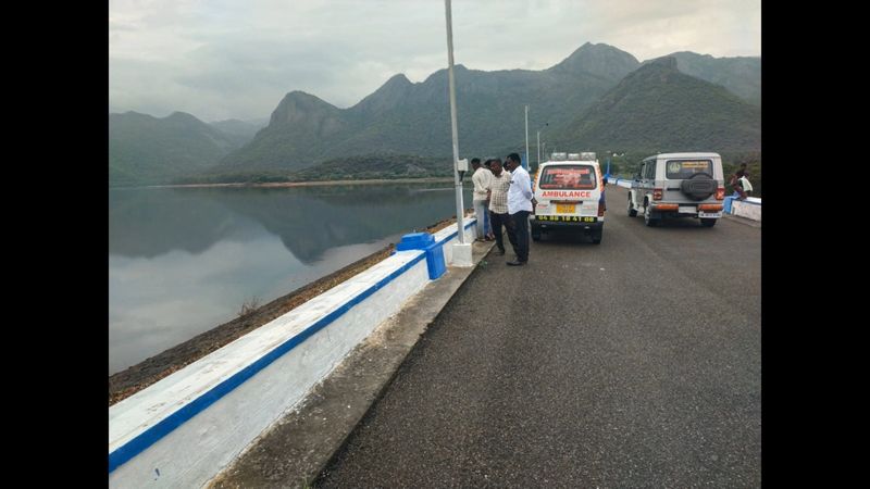 husband and wife drowned water and death in udumalaipettai in tirupur vel