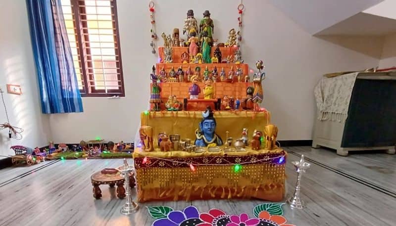 Special Worship to the Doll During Dasara Festival in Udupi grg