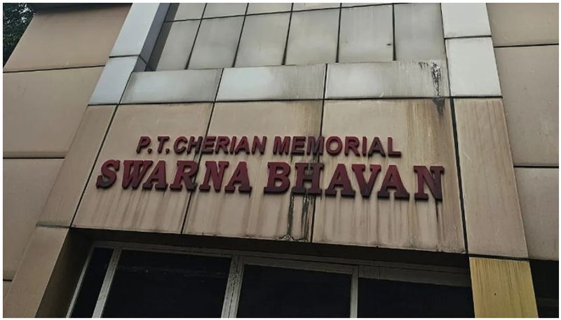 Kerala gold merchants association state headquarters building Swarna bhavan sealed police asd