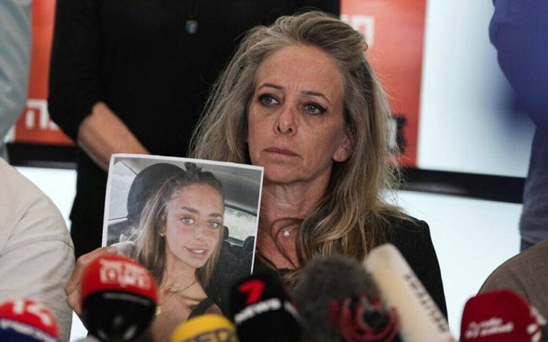 Bring my baby back home Mother of French-Israel's woman in Hamas hostage video appeals (WATCH) snt