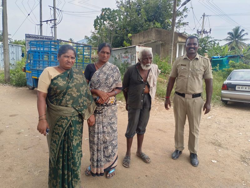 Locals Suspected A Beggar Of Being A Ganja Seller Koratagere Police Were Shocked When They Checked Him gvd