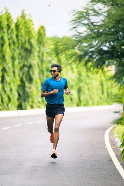 జాగింగ్ చేయండి