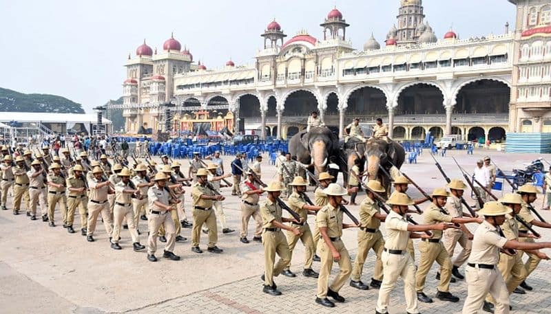  Nadhabba Mysore Dasara  : MGS Vintage, Classic Car Rally   snr