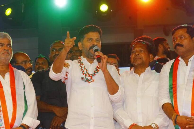 కామారెడ్డికి బూచోడోస్తున్నాడు .. మీ భూములు జాగ్రత్త : సీఎం కేసీఆర్‌పై రేవంత్ రెడ్డి సెటైర్లు