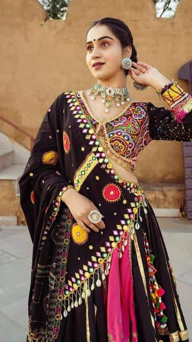 navratri 2023 10 stylish garba lehenga choli with dupatta photo kxa 