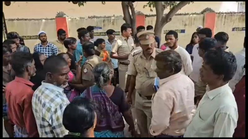 32 years old young man killed chest pain at tirupattur government hospital vel