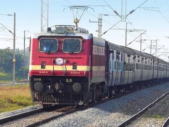 Tragedy.. Three children were killed in a train collision.. Two of the dead were mute and deaf boys..ISR