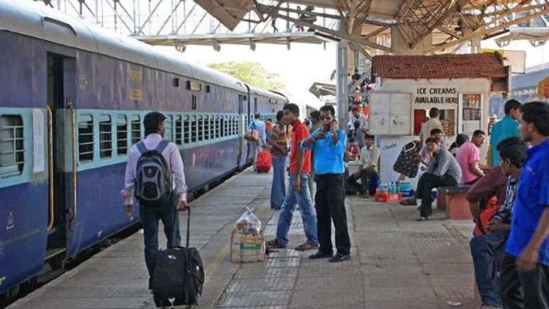 Consumer commission ordered Indian railway to pay rs 3000 to passenger for dirty toilet ckm