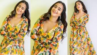 కలర్ ఫుల్ సీతాకోక చిలుకలా సోషల్ మీడియా స్టార్ దీప్తి సునైనా.. క్యూట్ గా ఉంటూనే క్లీవేజ్ సొగసుతో మోత 
