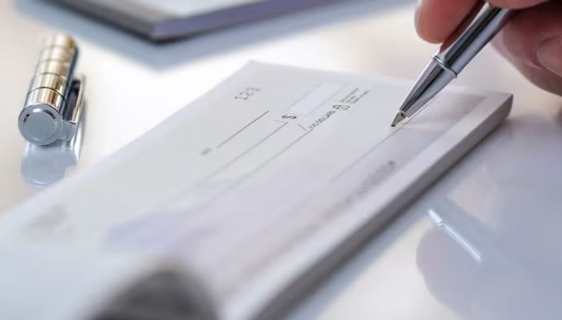 Singapore Dollar Denominated Cheques Singapore Dollar Denominated Cheques