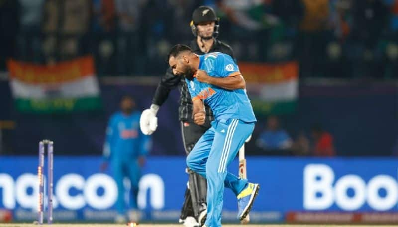 Mohammed Shami becomes first Indian bowler to pick two fifers in ODI World cup, India vs New Zealand CRA