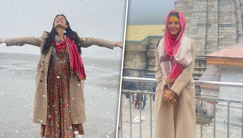 Jacqueline Fernandez visits Kedarnath; seeks blessings amidst snowfall - See photos SHG 