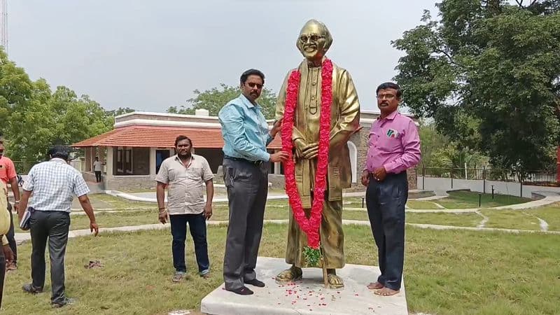 collector lakshmipathi visit ki rajanarayanan memorial hall in thoothukudi district vel