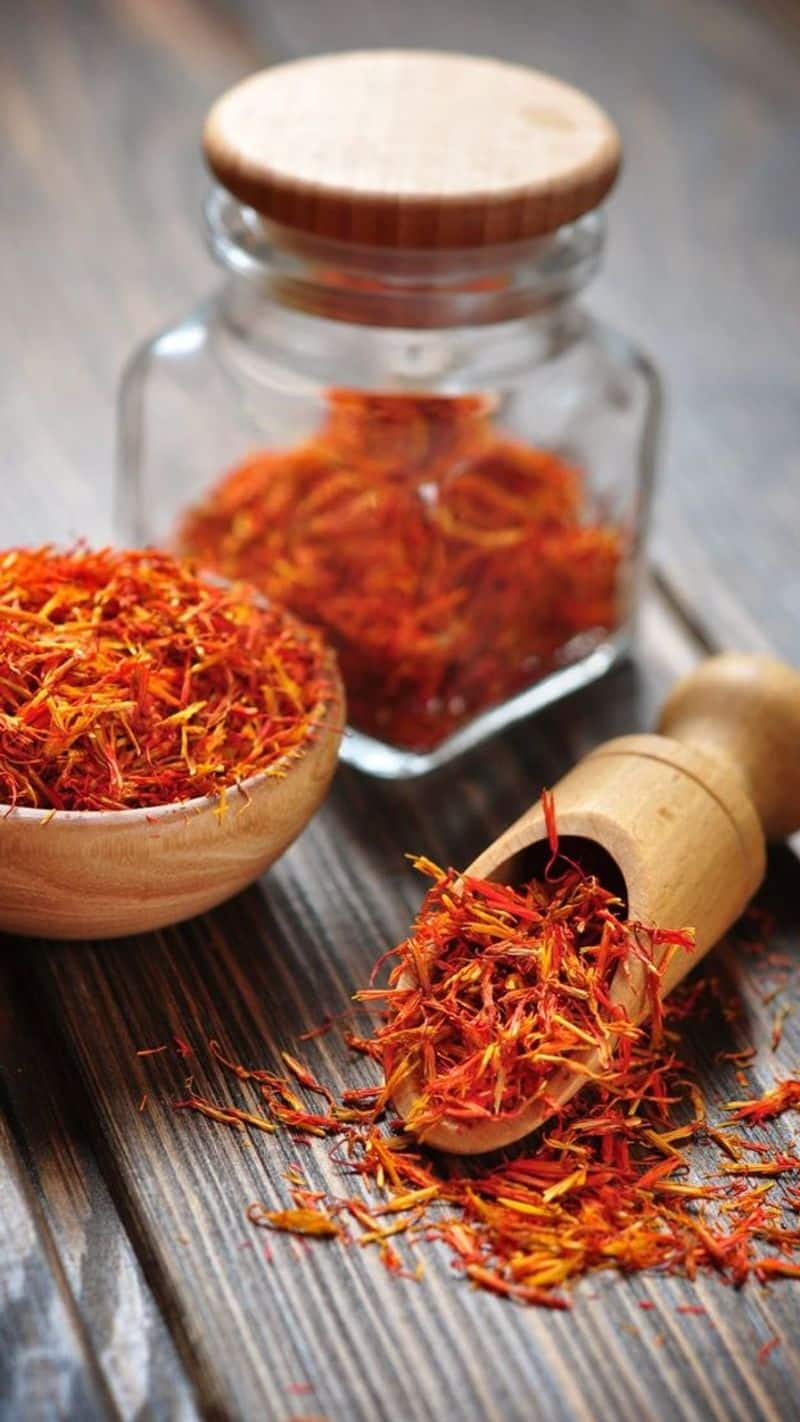 benefits of bathing with saffron water in astrology in tamil mks