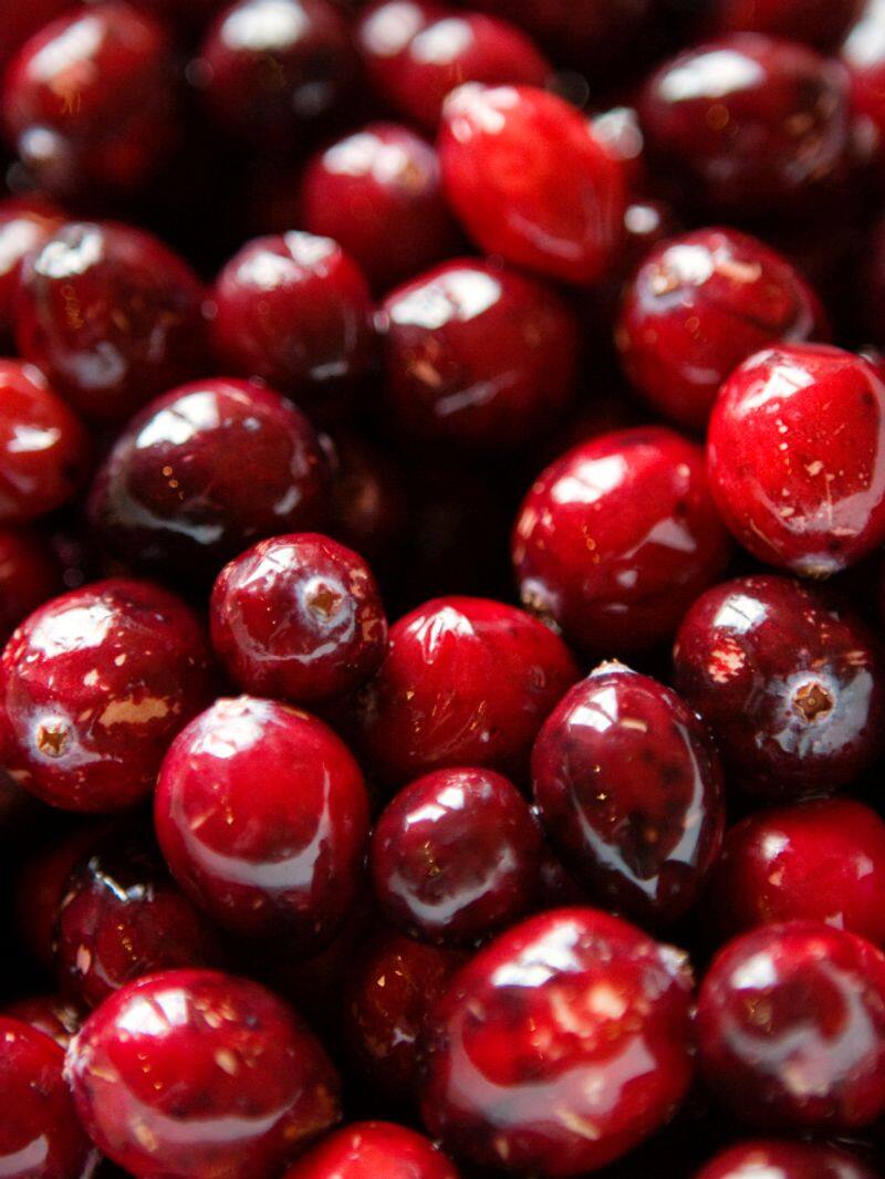 benefits of eating cranberries azn 