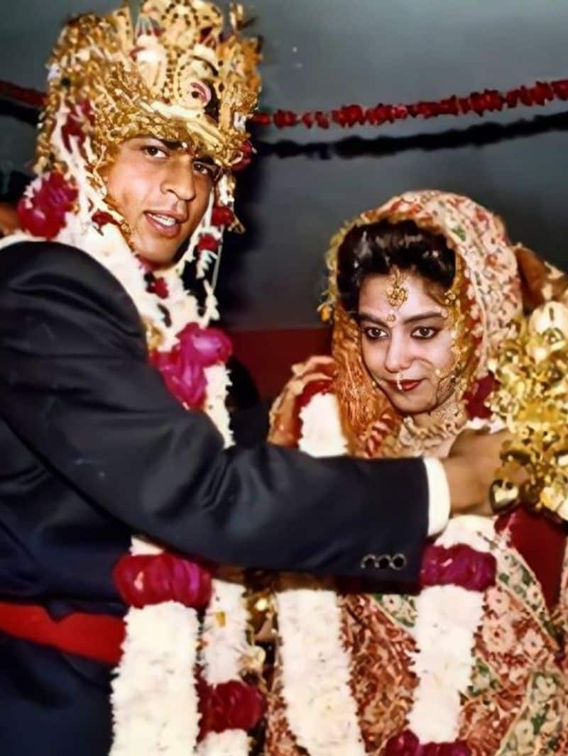 shahrukh khan had three wedding with gauri zkamn