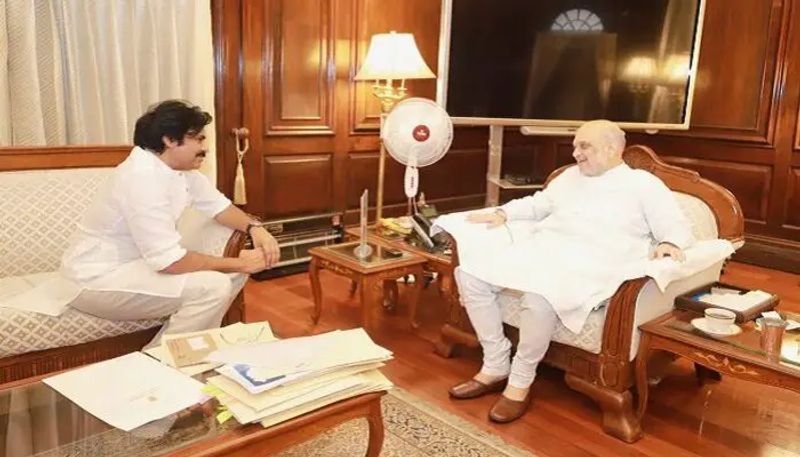 janasena chief pawan kalyan meeting end with union home minister amit shah on bjp janasena alliance for telangana elections 2023 ksp