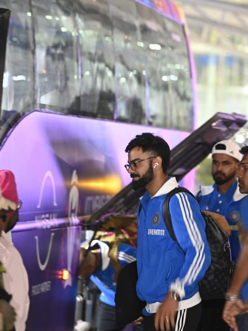 team India reached Lucknow for world cup 2023 match with England  in ekana stadium  zkamn