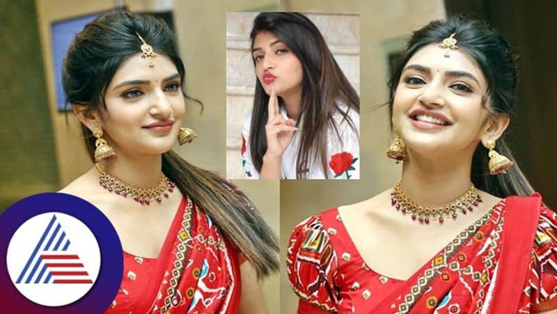 kiss film fame actress sreeleela shocking comments on lip lock scenes gvd