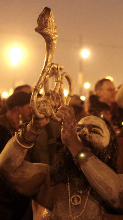 <p>महाकुंभ 2025 में 35-40 करोड़ श्रद्धालु आ सकते हैं। ऐसा अनुमान लगाया गया है।</p>
