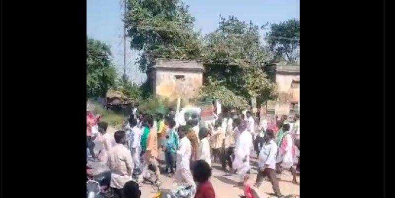 karnataka farmers Tries to protest at indira park in Hyderabad lns