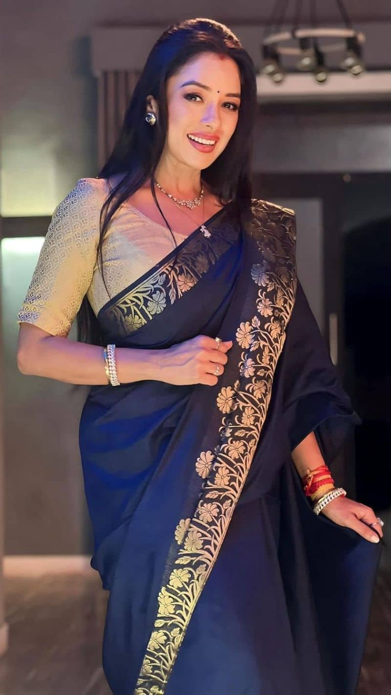 karwa chauth 2023 rupali ganguly anupama saree collection kxa 