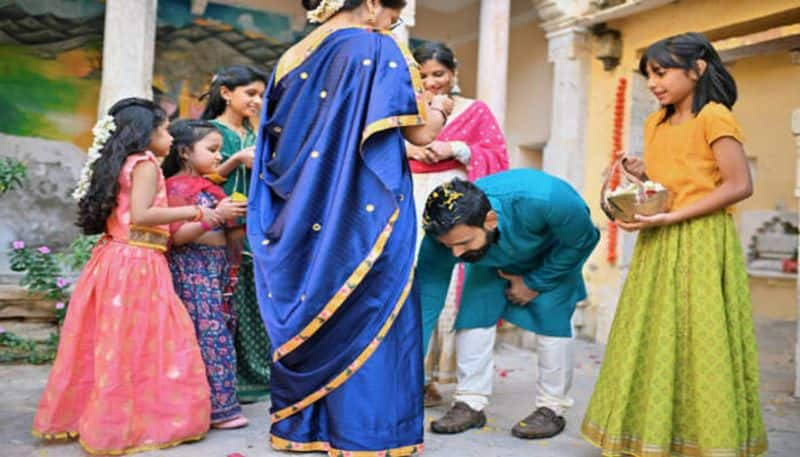 dont touching elders feet in this situation to get their blessings in tamil mks