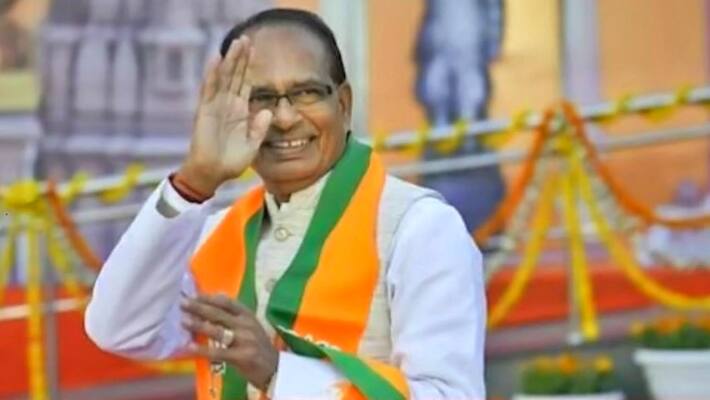 Shivraj-Singh-Chouhan-in-Budhni