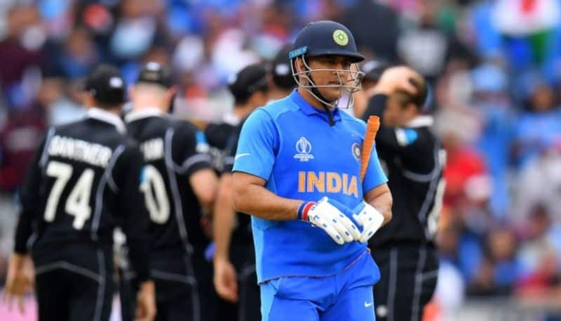 if MS Dhoni used his 50 percent skills, Team India should won 2019 world cup title, India vs New Zealand CRA