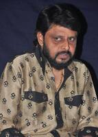 దీనస్థితిలో చెప్పవే చిరుగాలి, వసంతం చిత్రాల డైరెక్టర్.. భార్య కోసం ఆస్తులన్నీ అమ్మేసి..