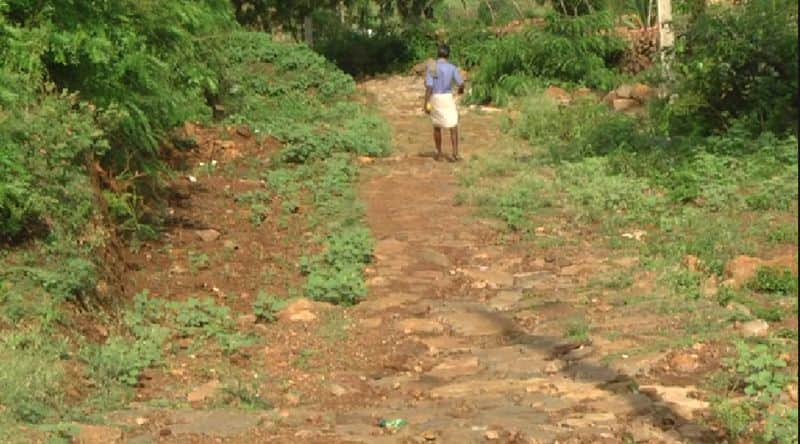 Male Mahadeshvara hill stair work stoppage devotees in troubled at hanuru chamarajanagara rav