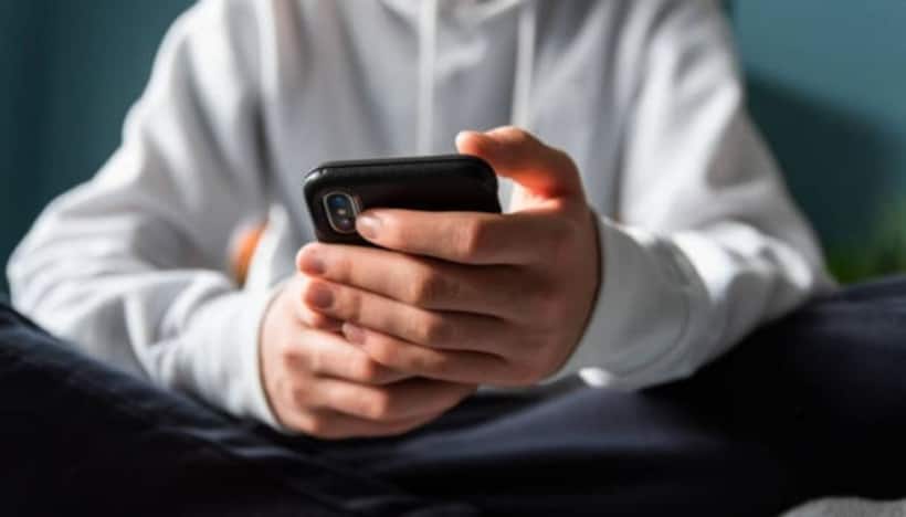 TRAI says phone numbers not infinite, telcos may charge users a fee or rental for it: Report