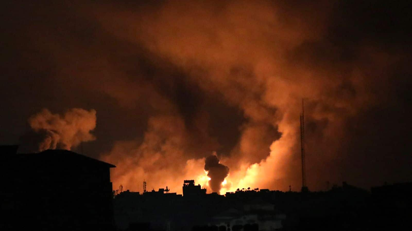 Israel ground operations expanding in Gaza and communication cut off ksm