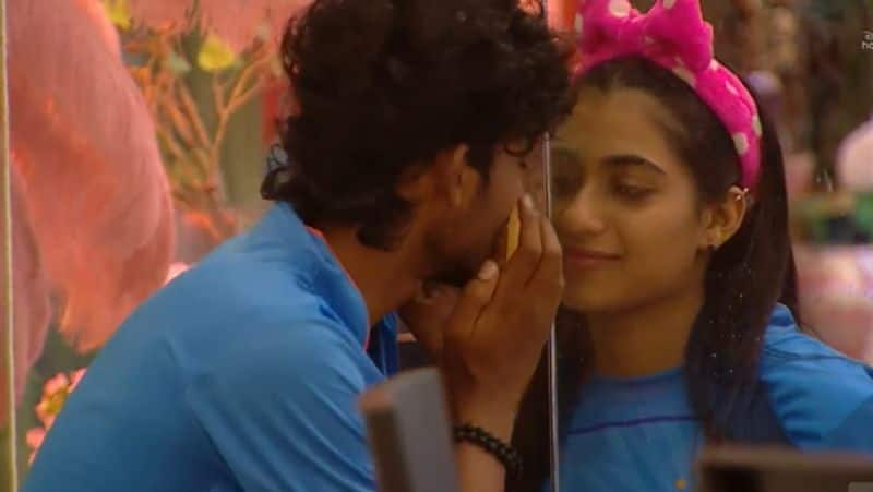 Nixen and Aishu kiss in bigg boss house video viral gan