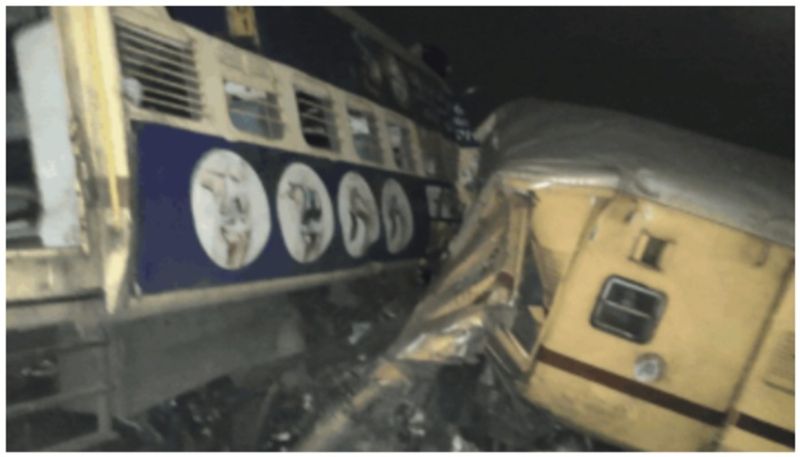 Andhra train accident Death toll rises to 14 sts