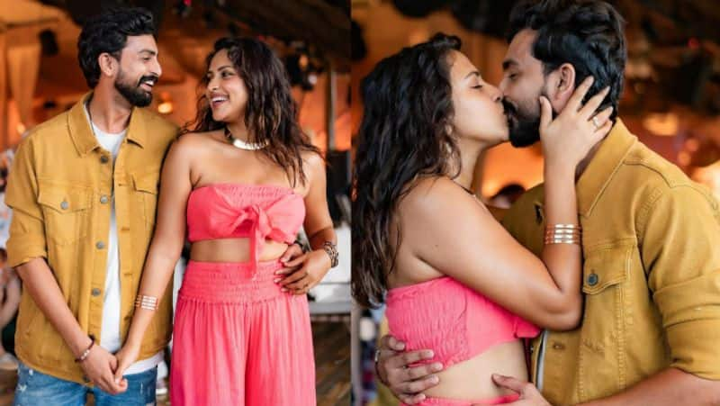 Amala Paul romantic pics with her lover jagat desai viral gan