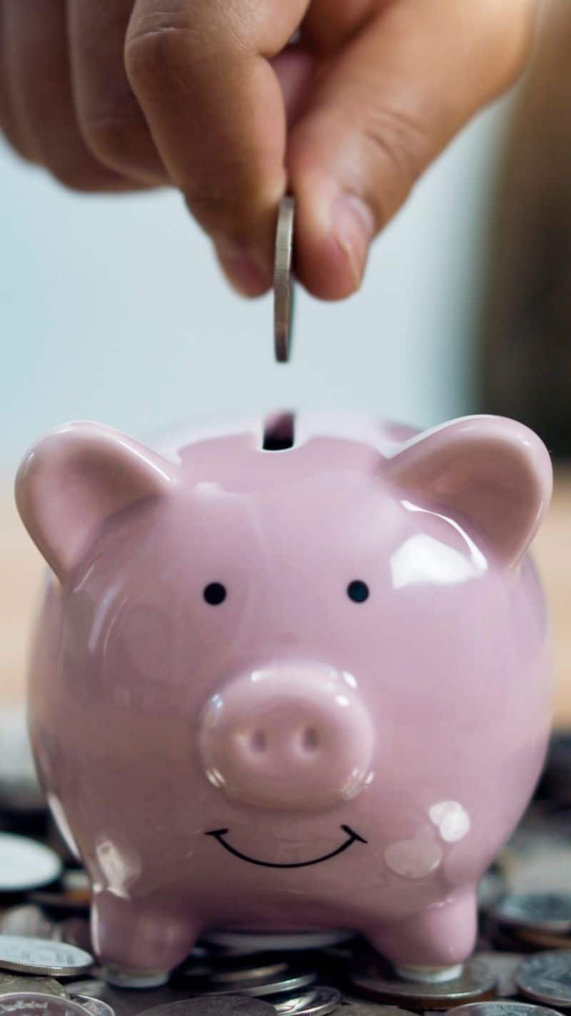 world savings day 2023 how to save money know with these 8 tips kxa 