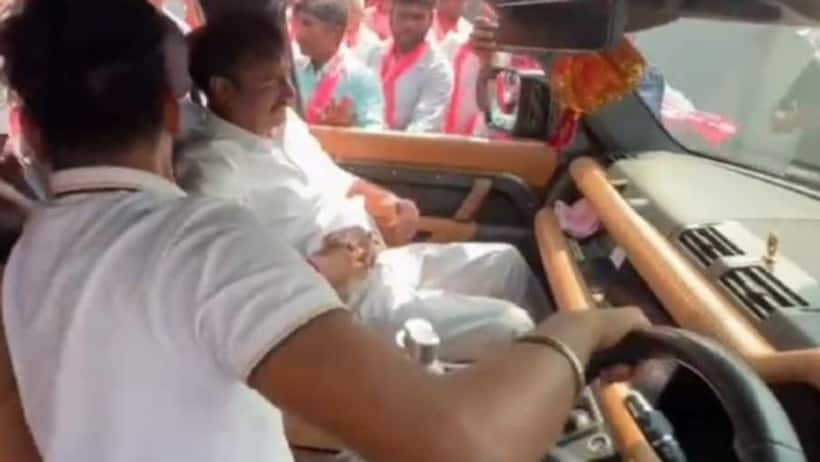 అంబులెన్స్ లో వెళ్లి కొత్త ప్రభాకర్ రెడ్డి నామినేషన్...