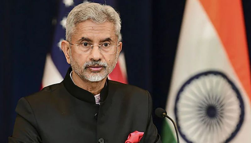 Eight Ex Indian Navy Officials death sentence in qatar indian minister jaishankar met the family members of officials ans