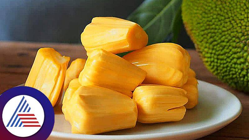 Do not eat these food after eating jackfruit pav 