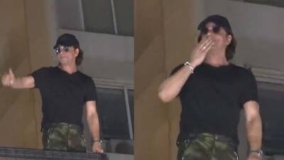 షారుఖ్ ఖాన్ బర్త్  డే స్పెషల్, పడిపోయాడన్నారు.. తిరిగొచ్చి బాలీవుడ్ నే నిలబెట్టిన బాద్ షా..